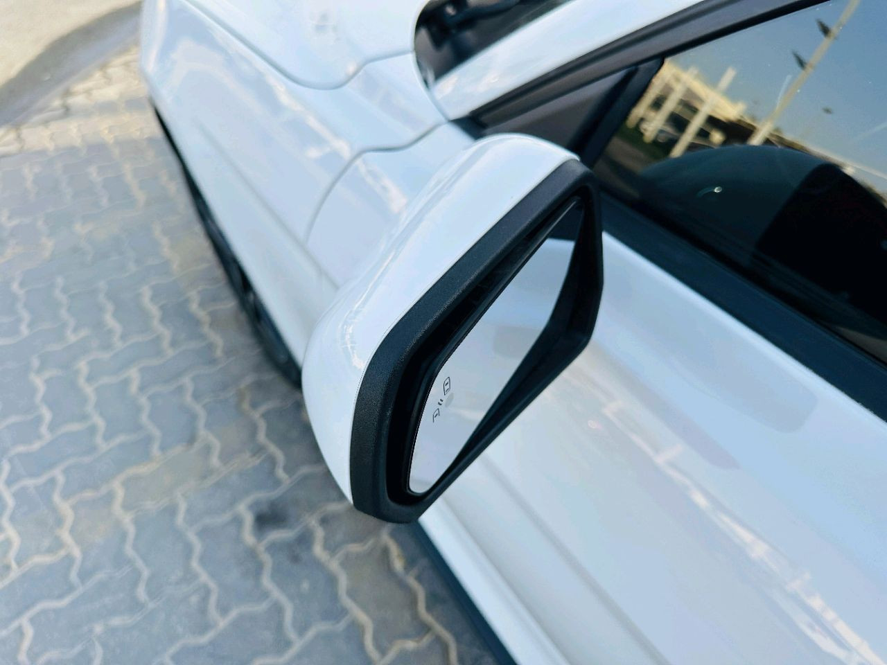 Ford Mustang - Image 11