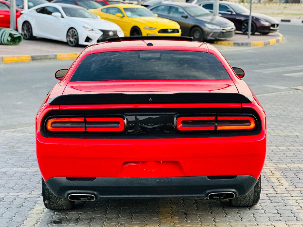 Dodge Challenger - Image 8