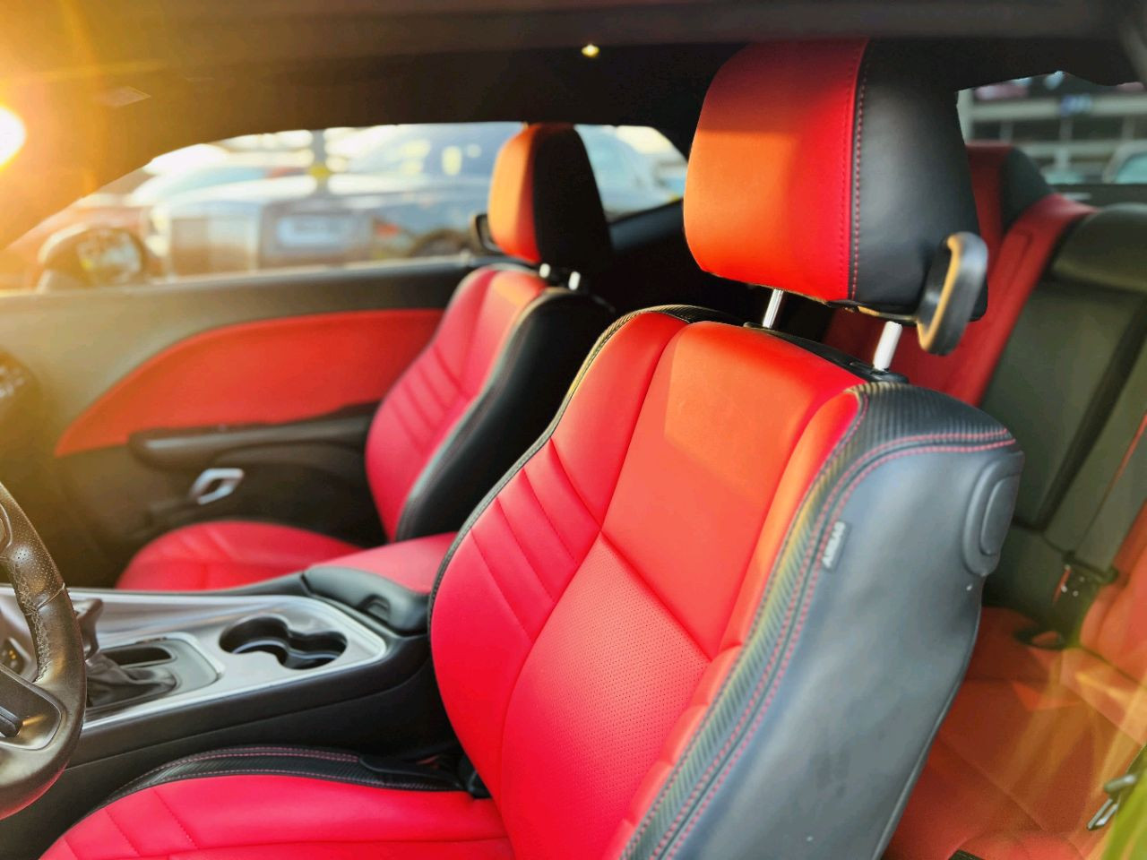 Dodge Challenger - Image 13