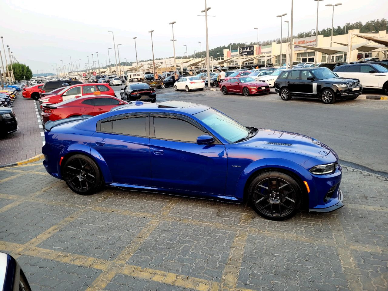 Dodge Charger - Image 6