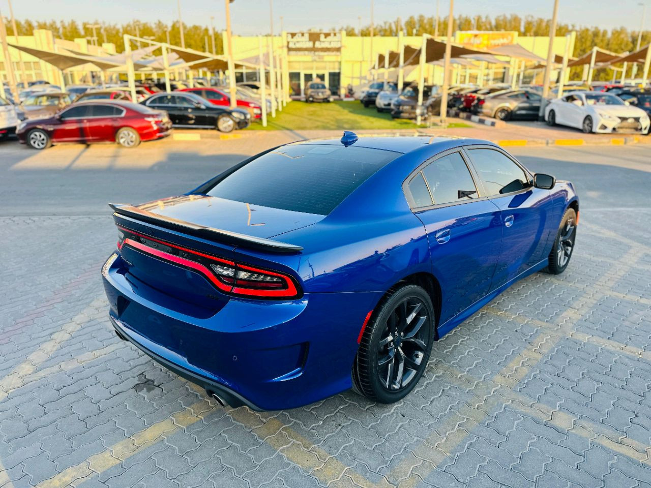 Dodge Charger - Image 6