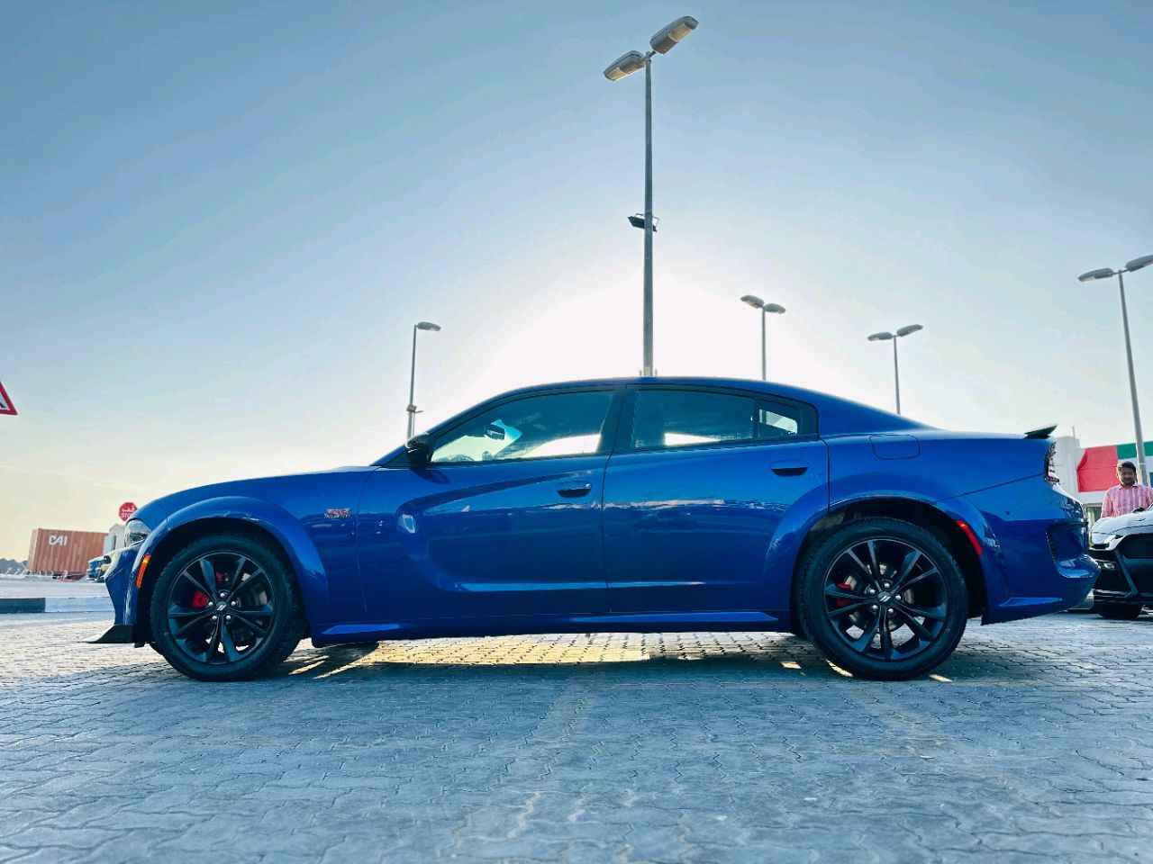 Dodge Charger - Image 10