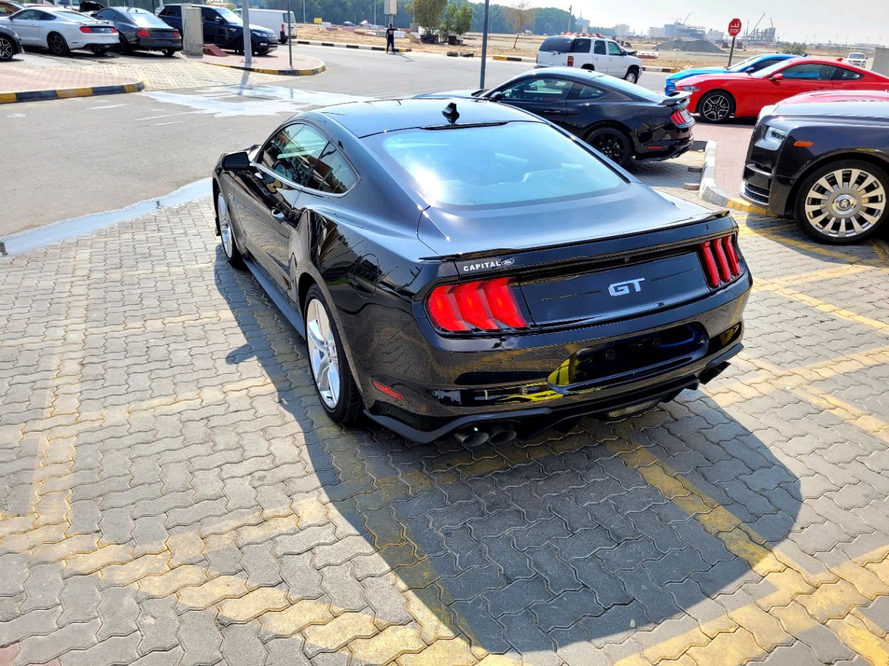 Ford Mustang - Image 3
