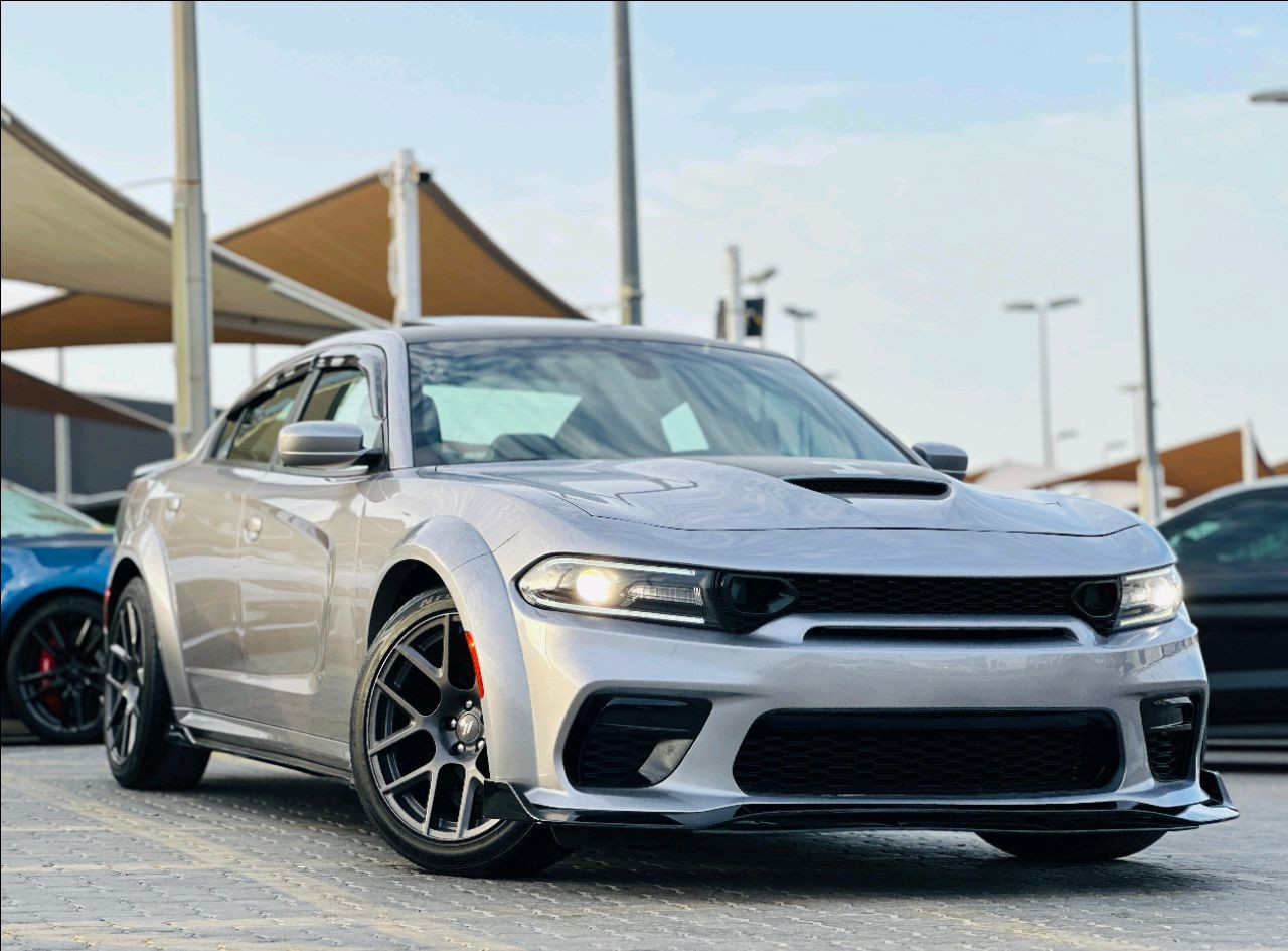 Dodge Charger - Image 4