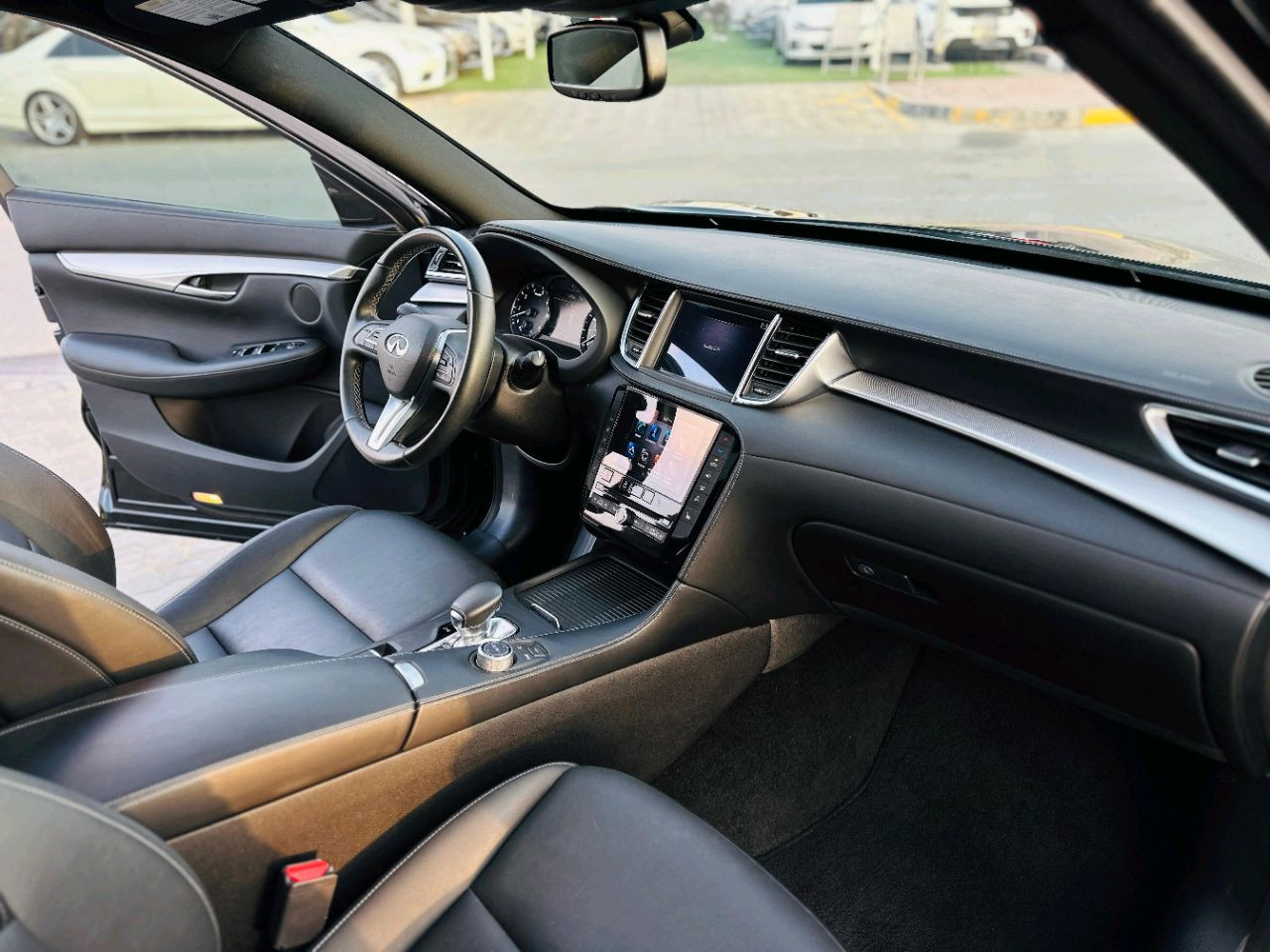 Infiniti QX50 - Image 10