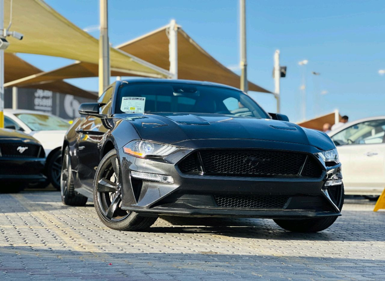 Ford Mustang - Image 4