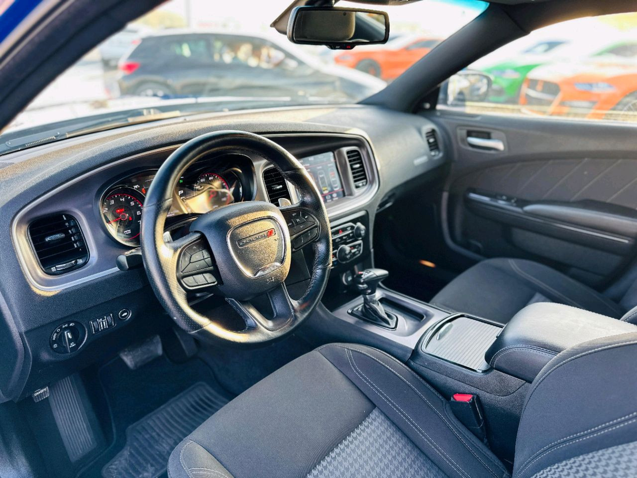 Dodge Charger - Image 2