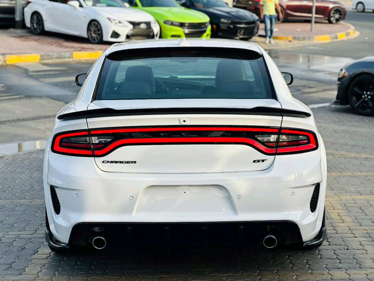 Dodge Charger - Image 7