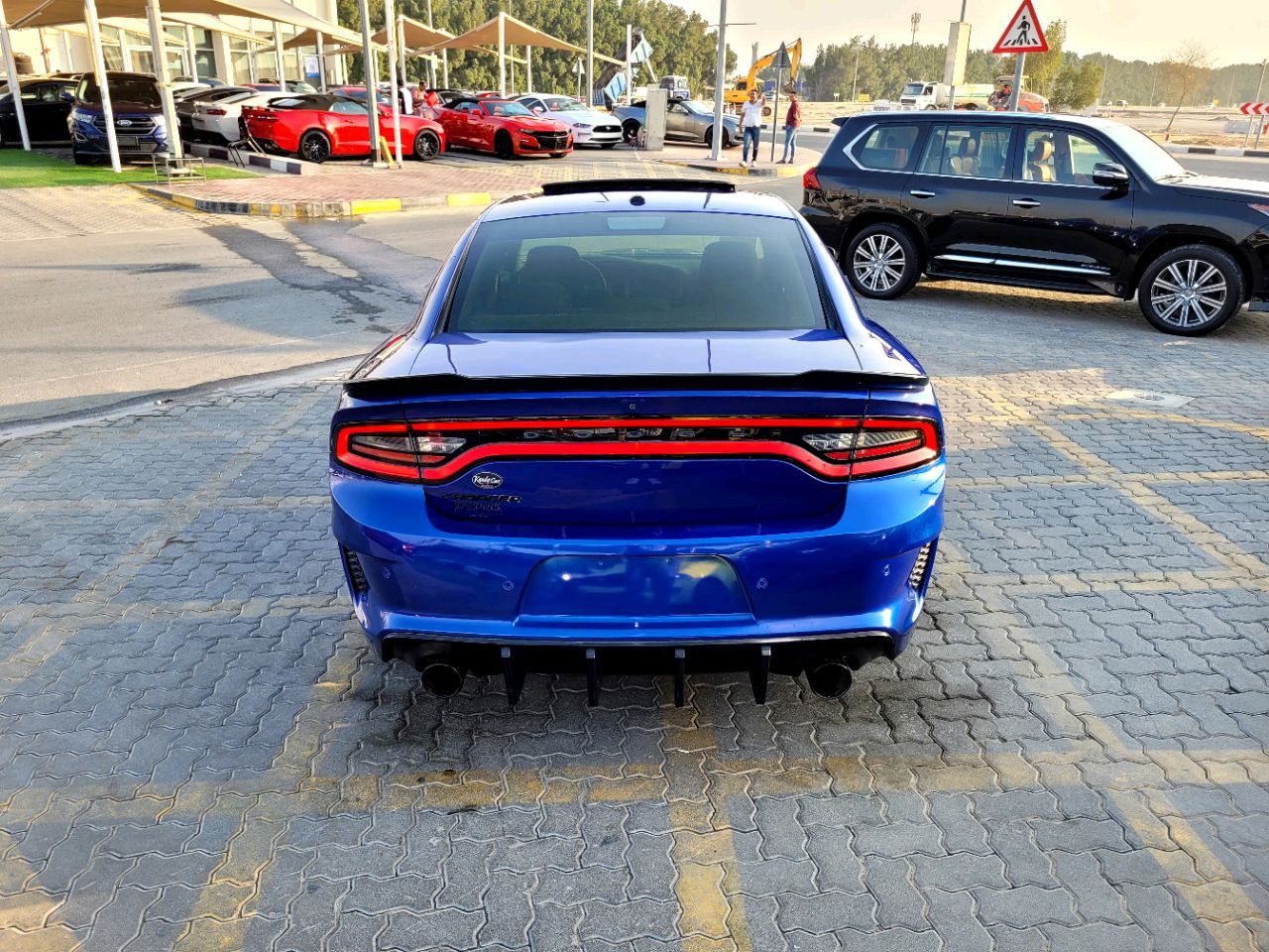 Dodge Charger - Image 7
