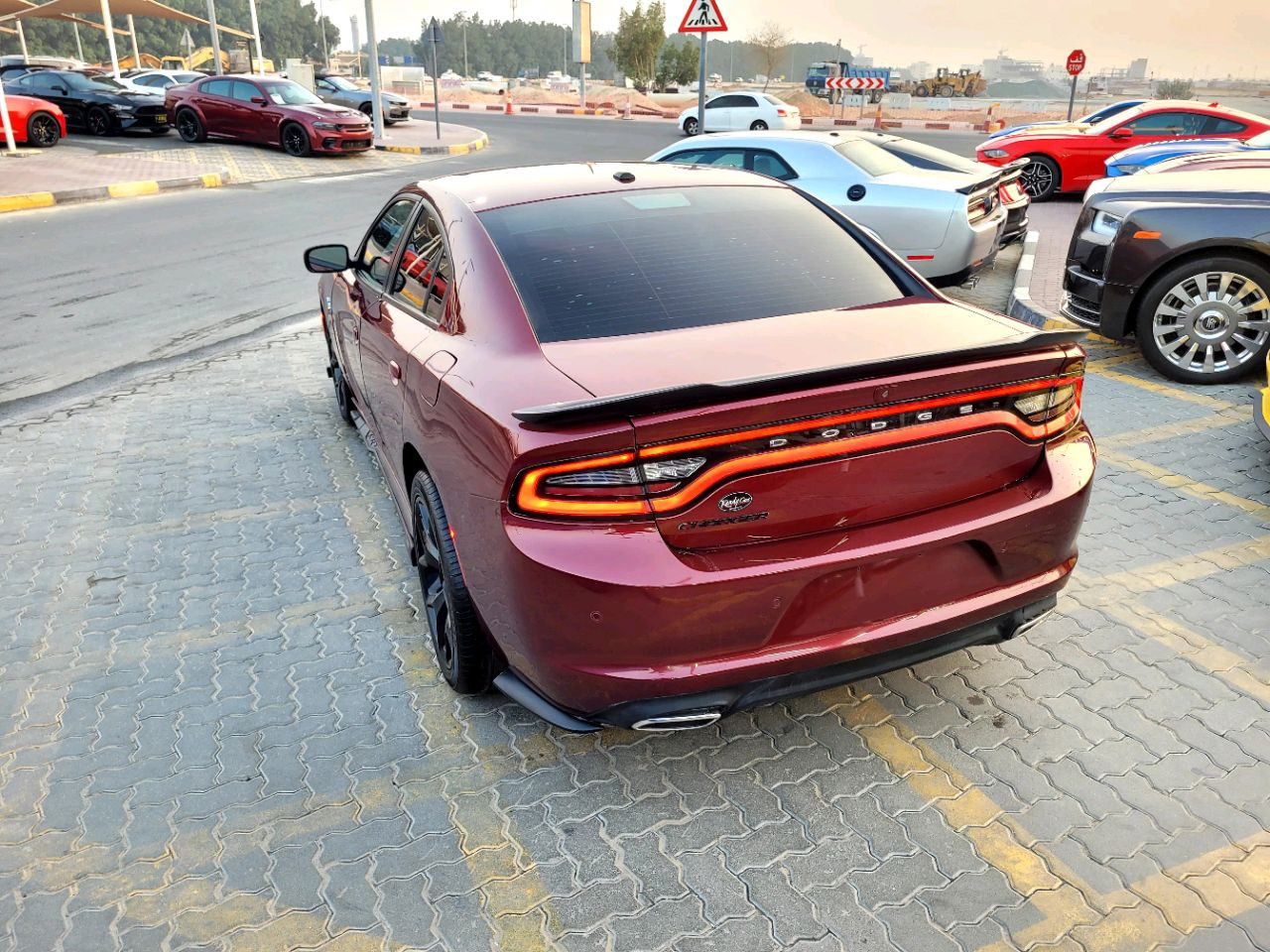 Dodge Charger - Image 4