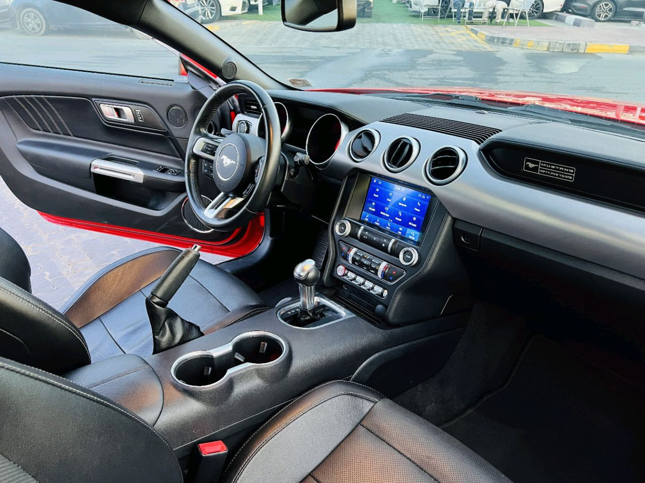 Ford Mustang - Image 6