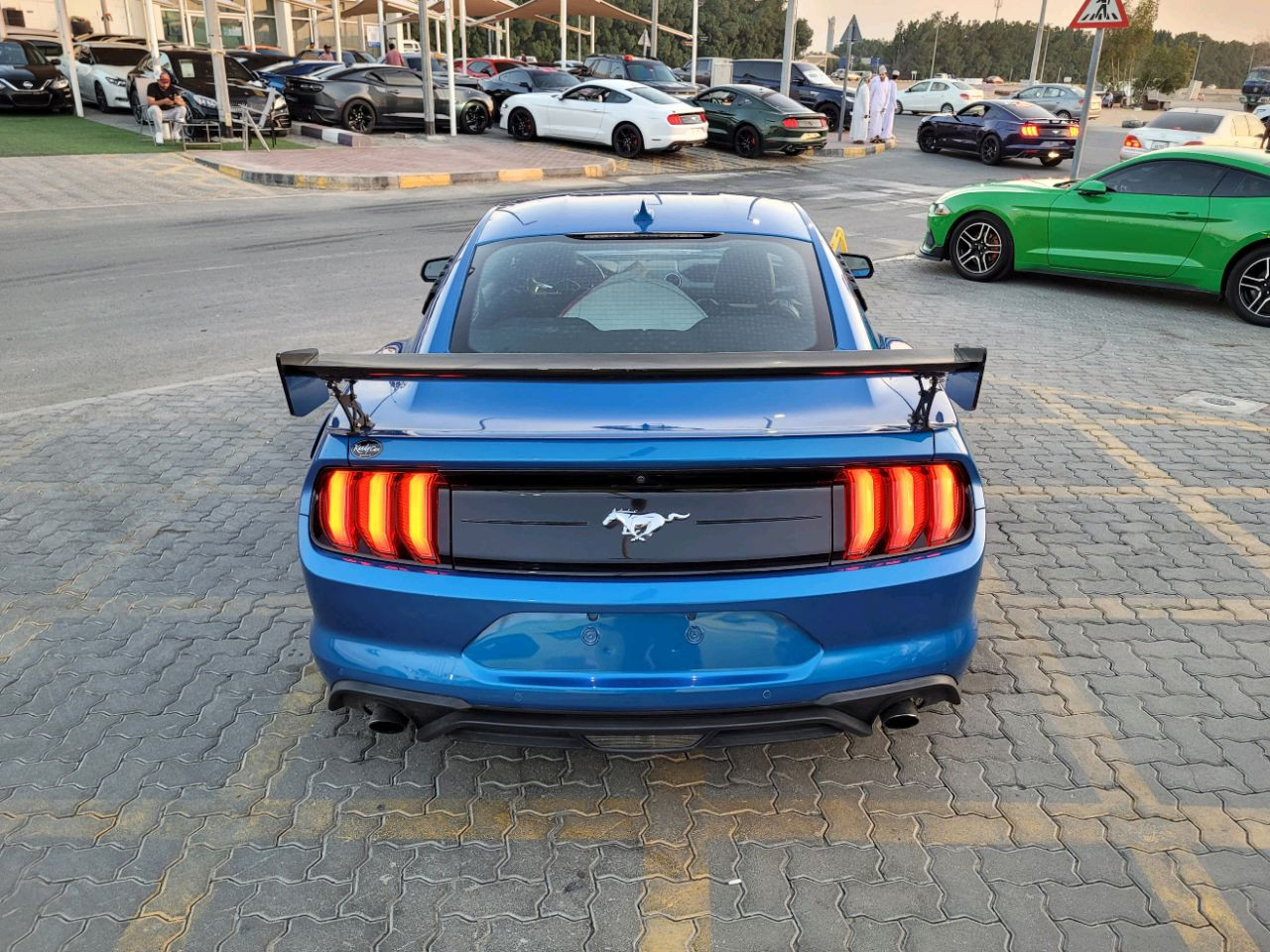 Ford Mustang - Image 5