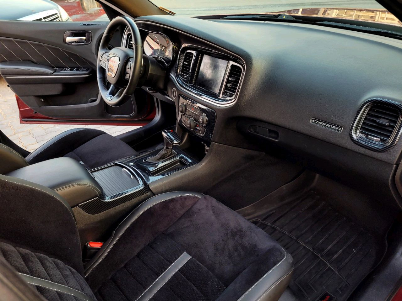 Dodge Charger - Image 7