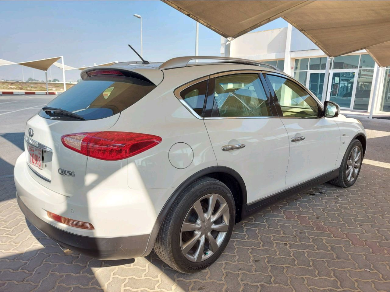Infiniti QX50 - Image 3