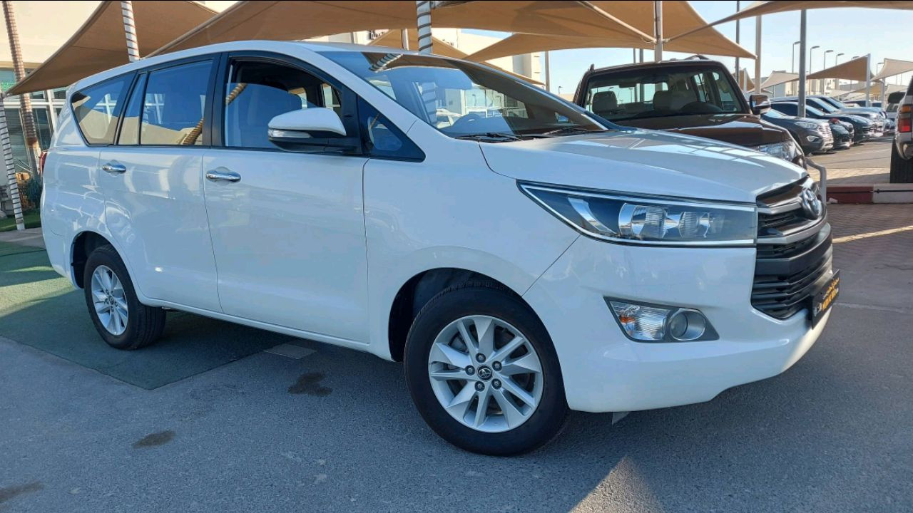 Toyota Innova - Image 4