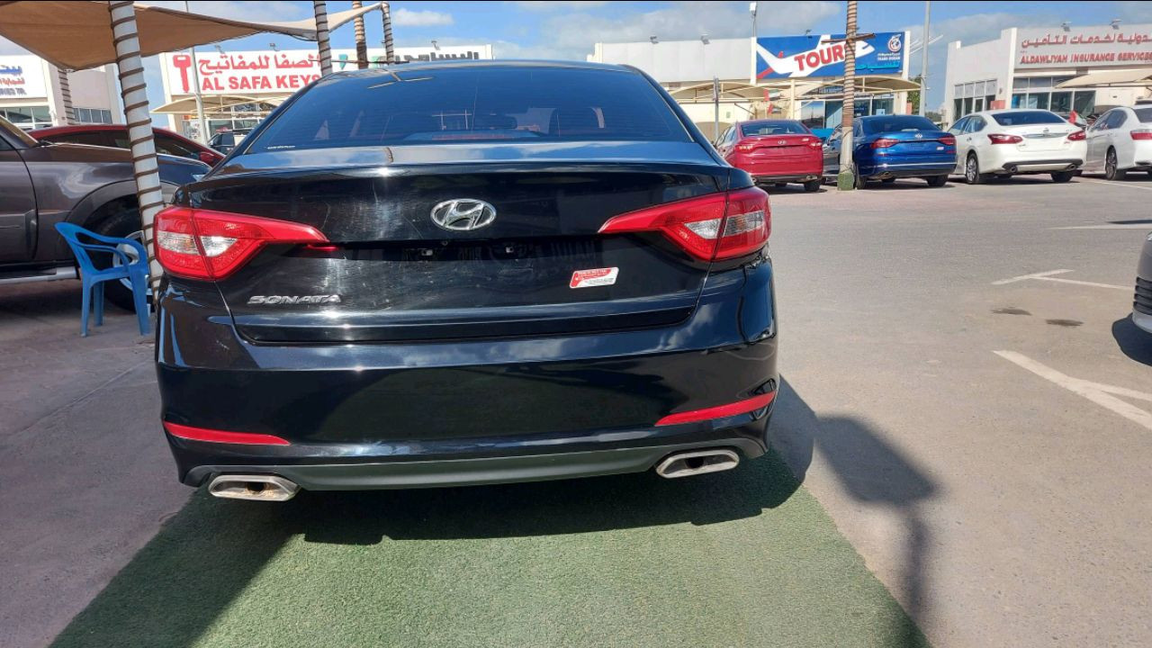 Hyundai Sonata - Image 4