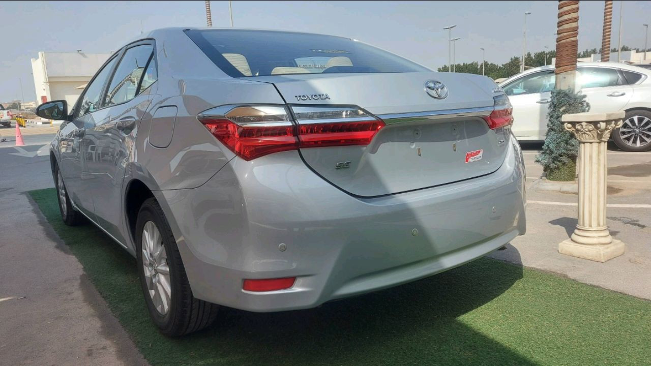 Toyota Corolla - Image 5