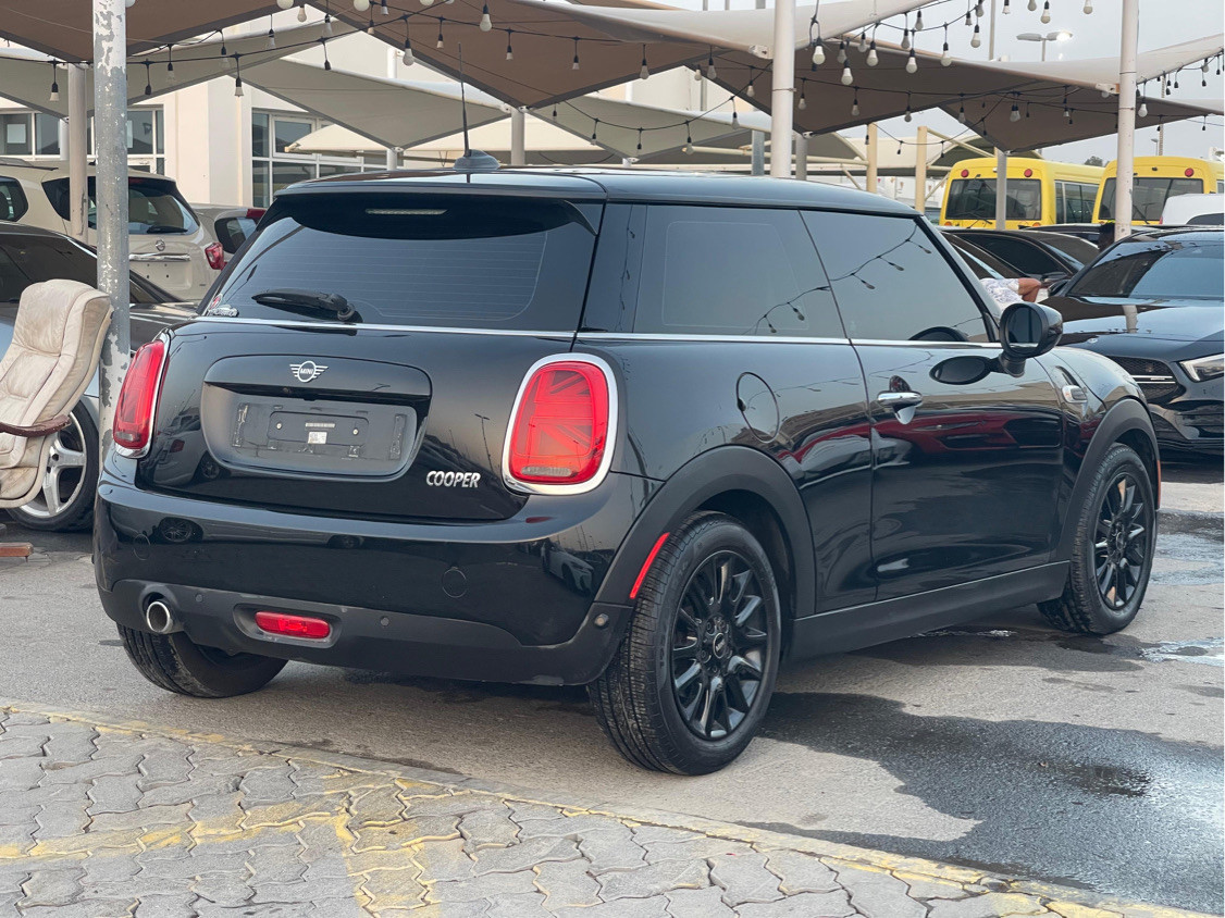 Mini Cooper Model S - Image 6