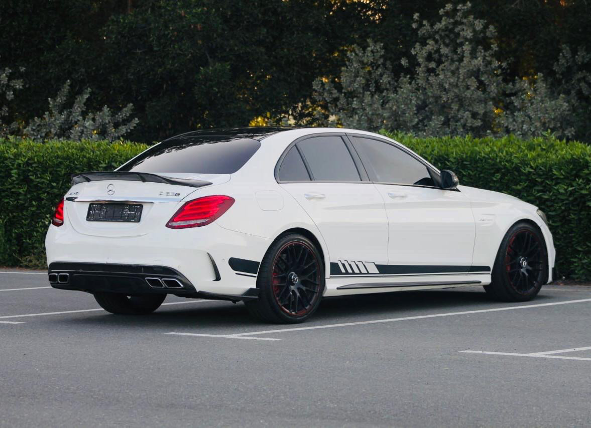 Mercedes Benz C-Class - Image 7