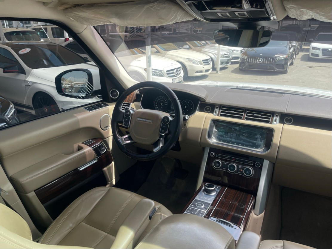 Range Rover Vogue - Image 14
