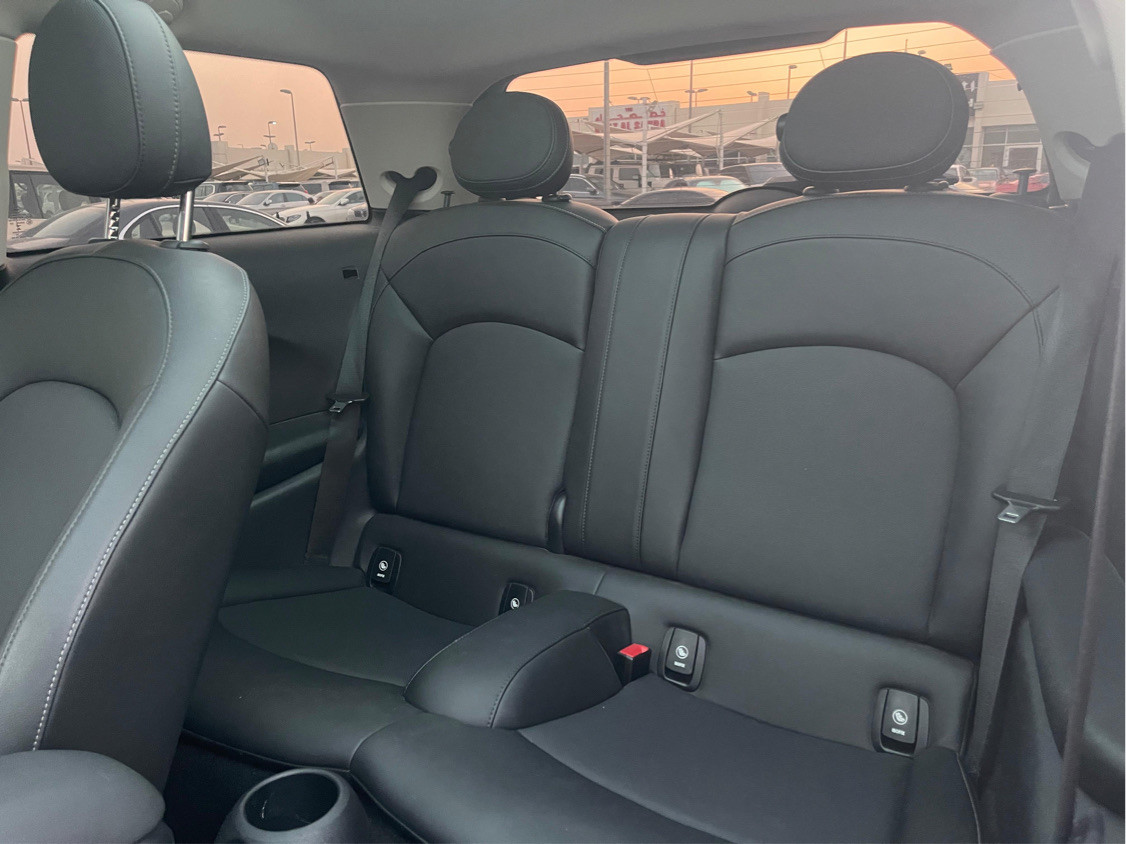 Mini Cooper Model S - Image 12