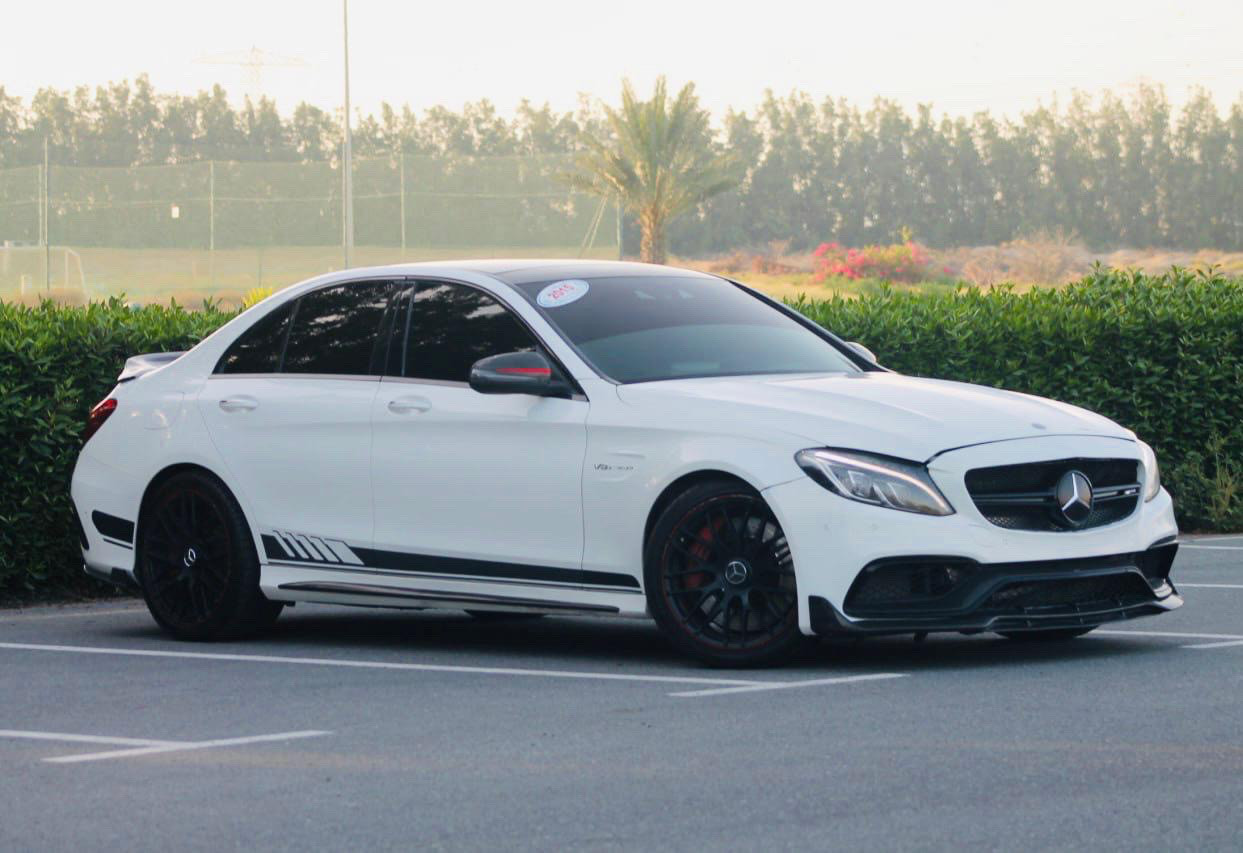 Mercedes Benz C-Class - Image 4
