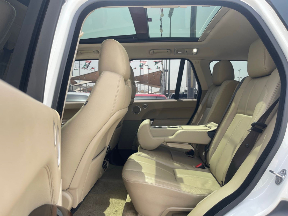 Range Rover Vogue - Image 15