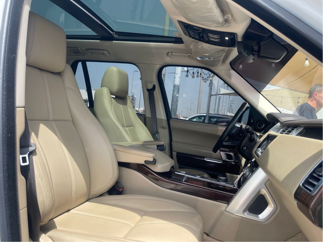 Range Rover Vogue - Image 13