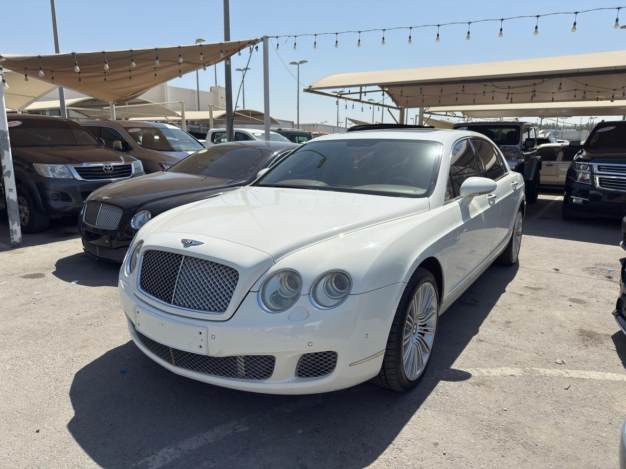 Bentley Continental Flying Spur - Image 6