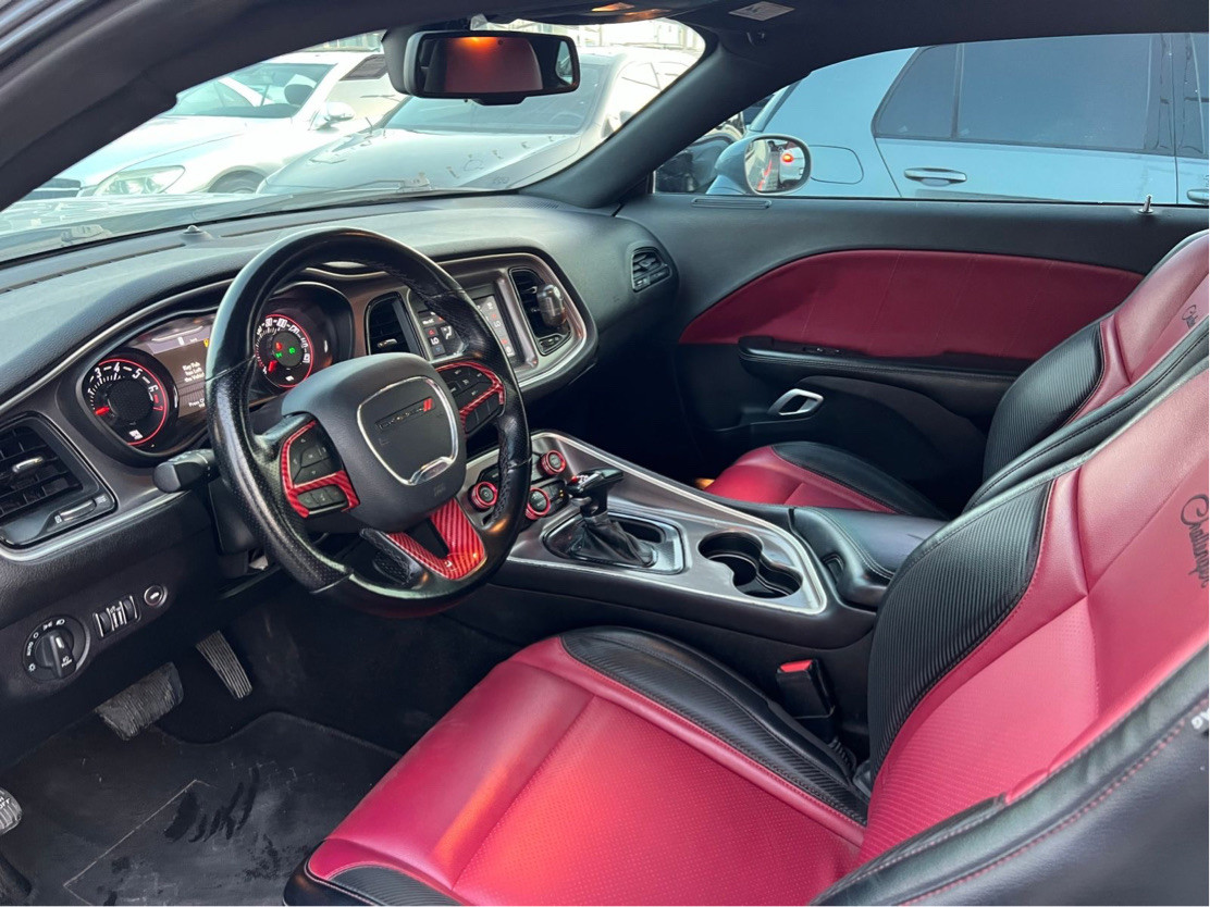 Dodge Challenger - Image 7