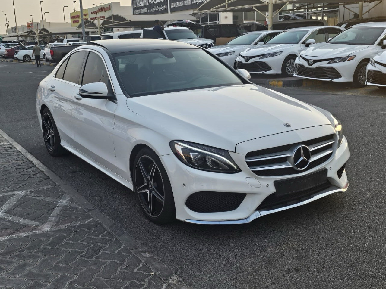 Mercedes Benz C-Class - Image 4