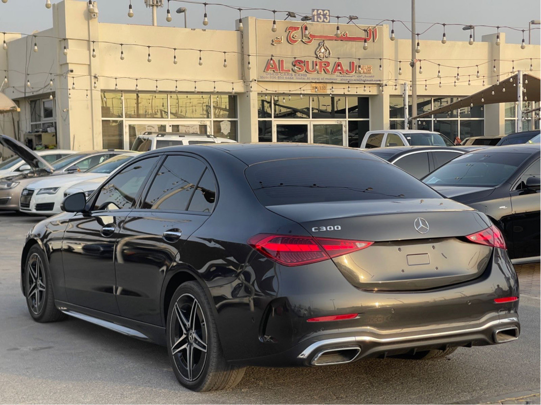Mercedes Benz C-Class - Image 3
