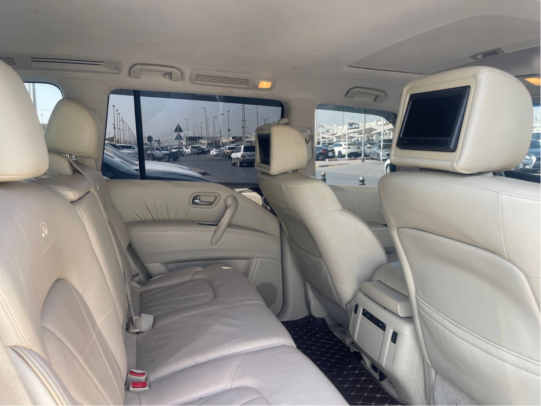 Infiniti QX56 - Image 11
