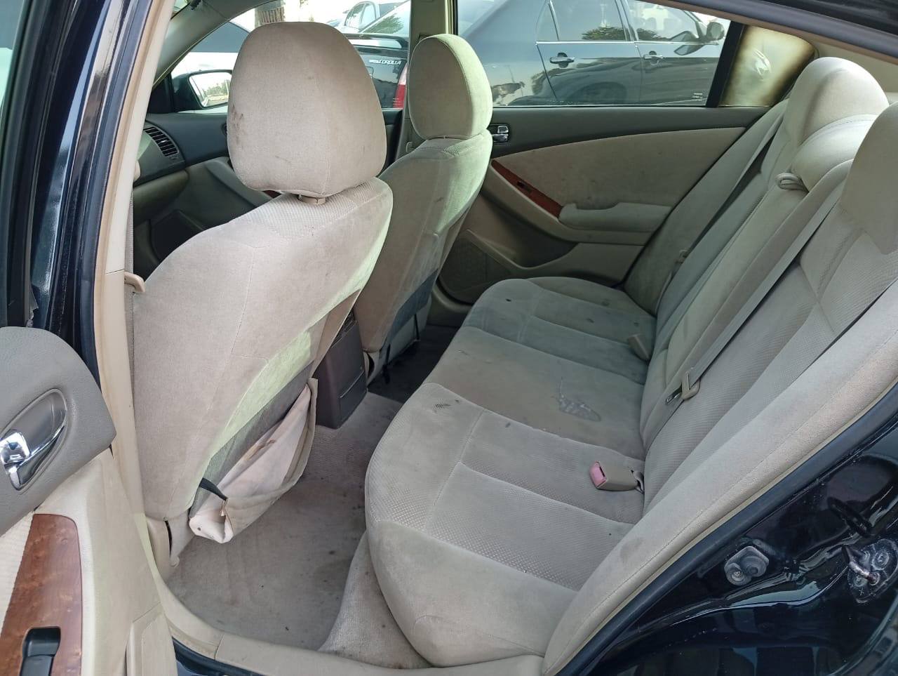 Nissan Altima - Image 10