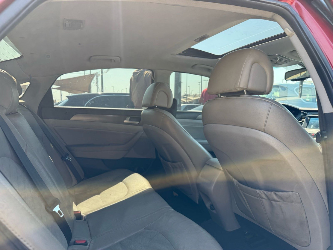 Hyundai Sonata - Image 10