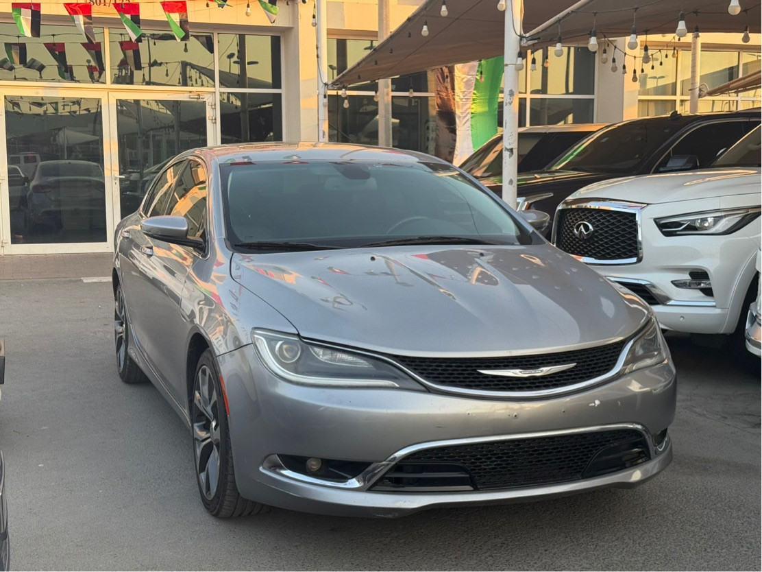 Chrysler 200/200C EV - Image 5