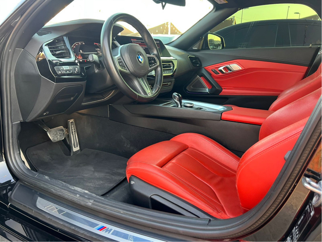 BMW Z4 - Image 11