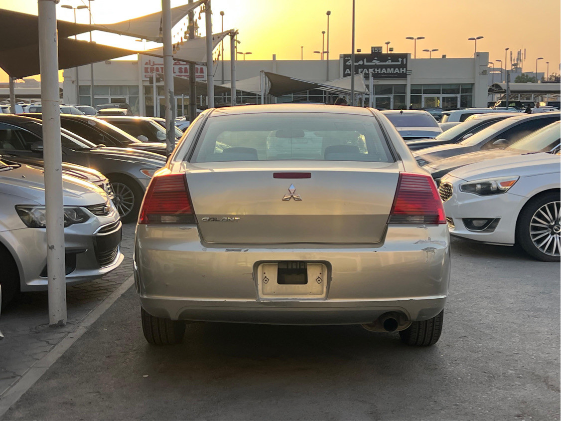 Mitsubishi Galant - Image 6