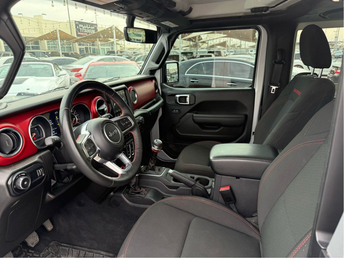Jeep Wrangler - Image 10