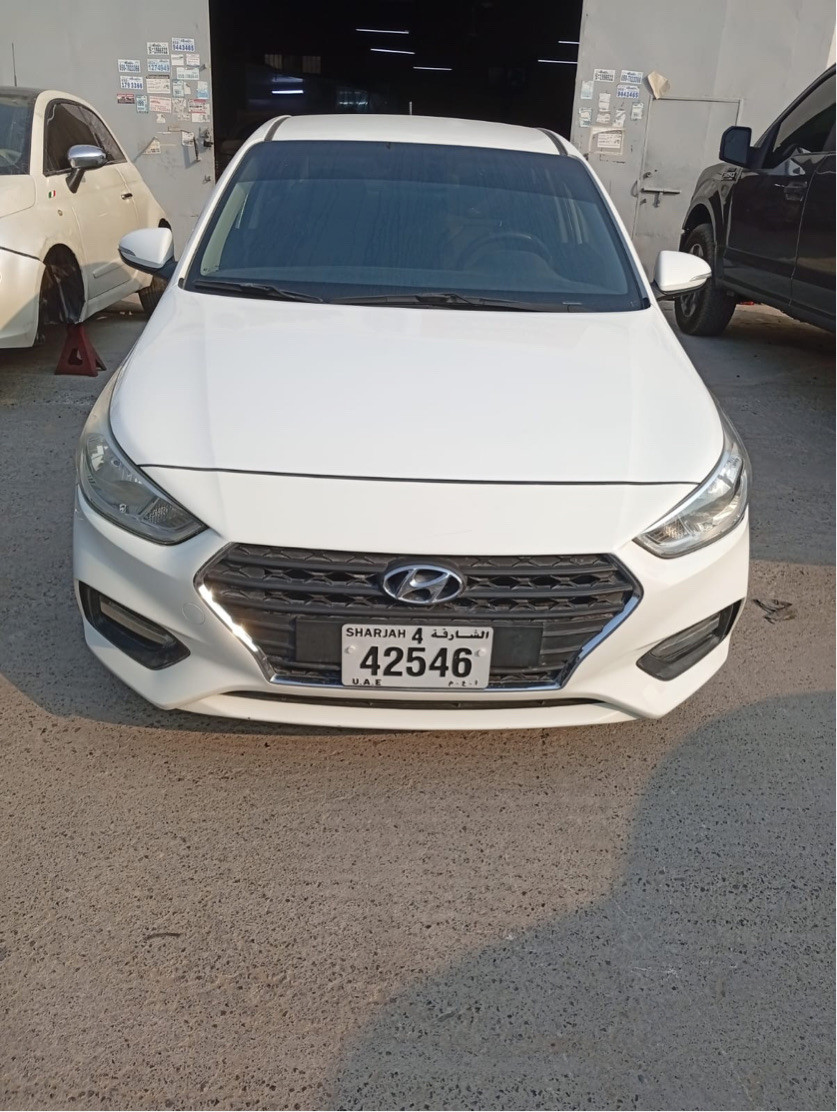 Hyundai Accent - Image 5