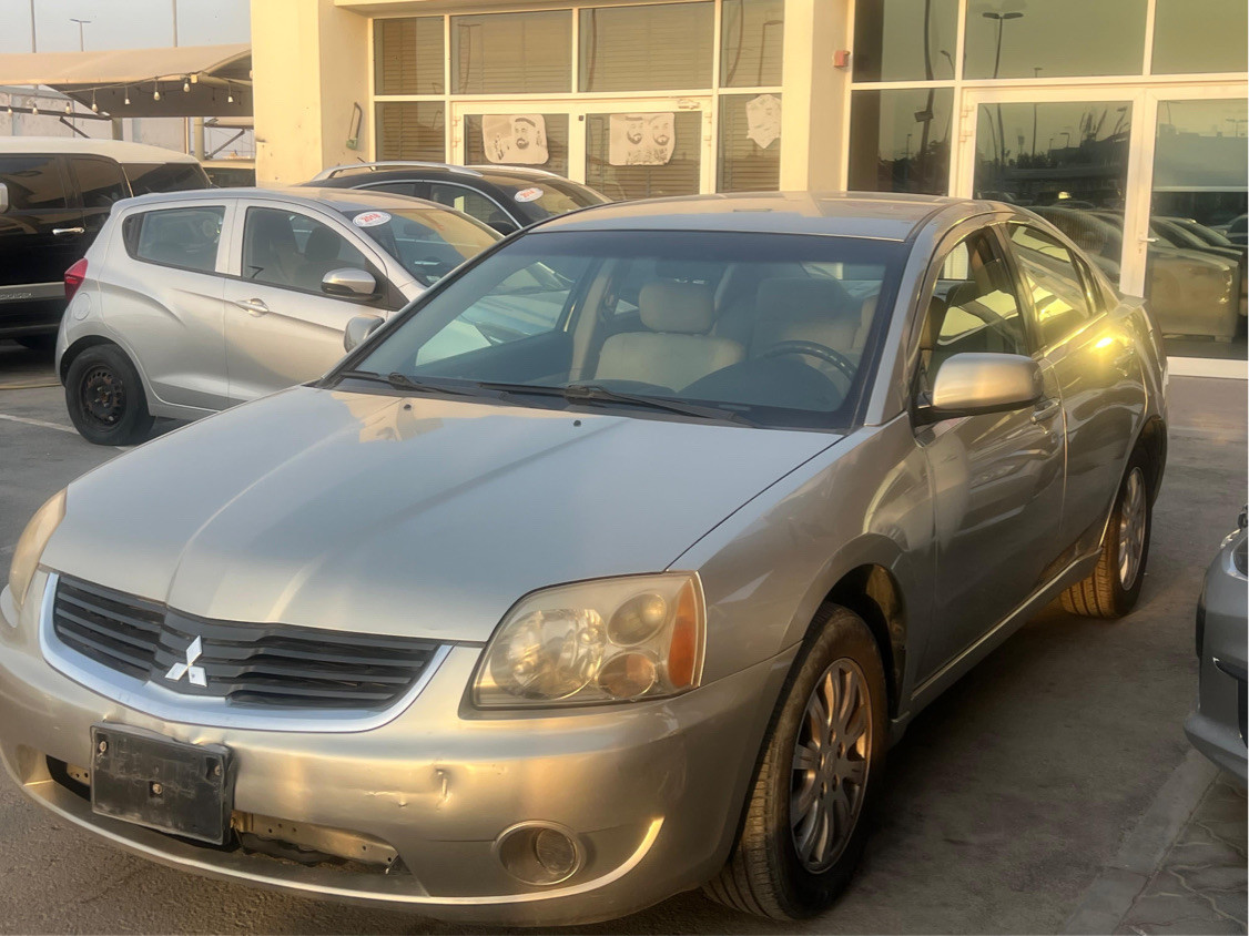 Mitsubishi Galant - Image 4