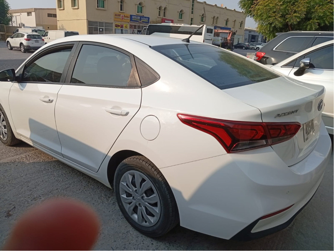 Hyundai Accent - Image 7