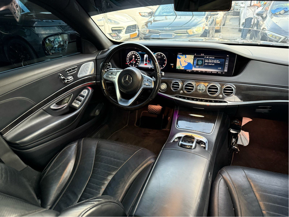 Mercedes Benz S-Class - Image 10