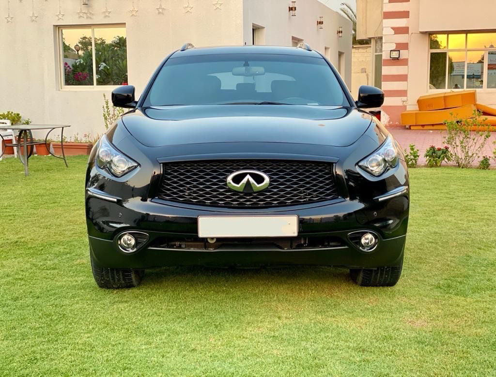 Infiniti QX70