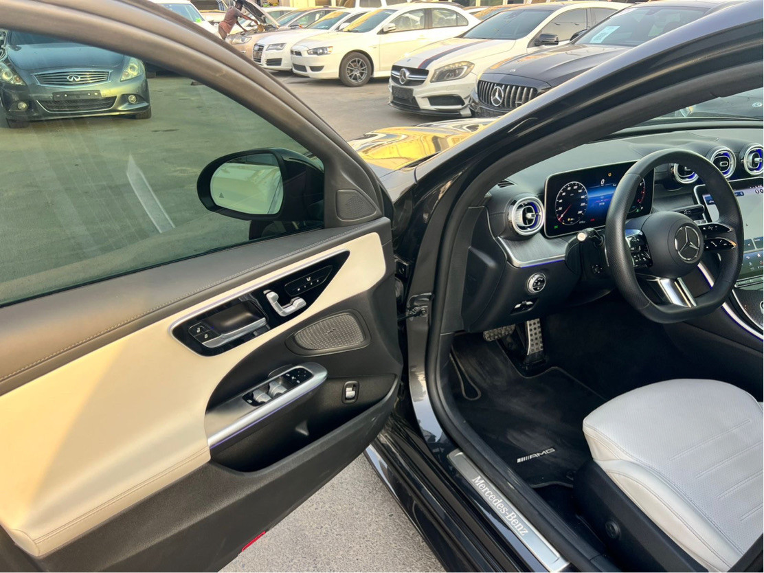 Mercedes Benz C-Class - Image 8