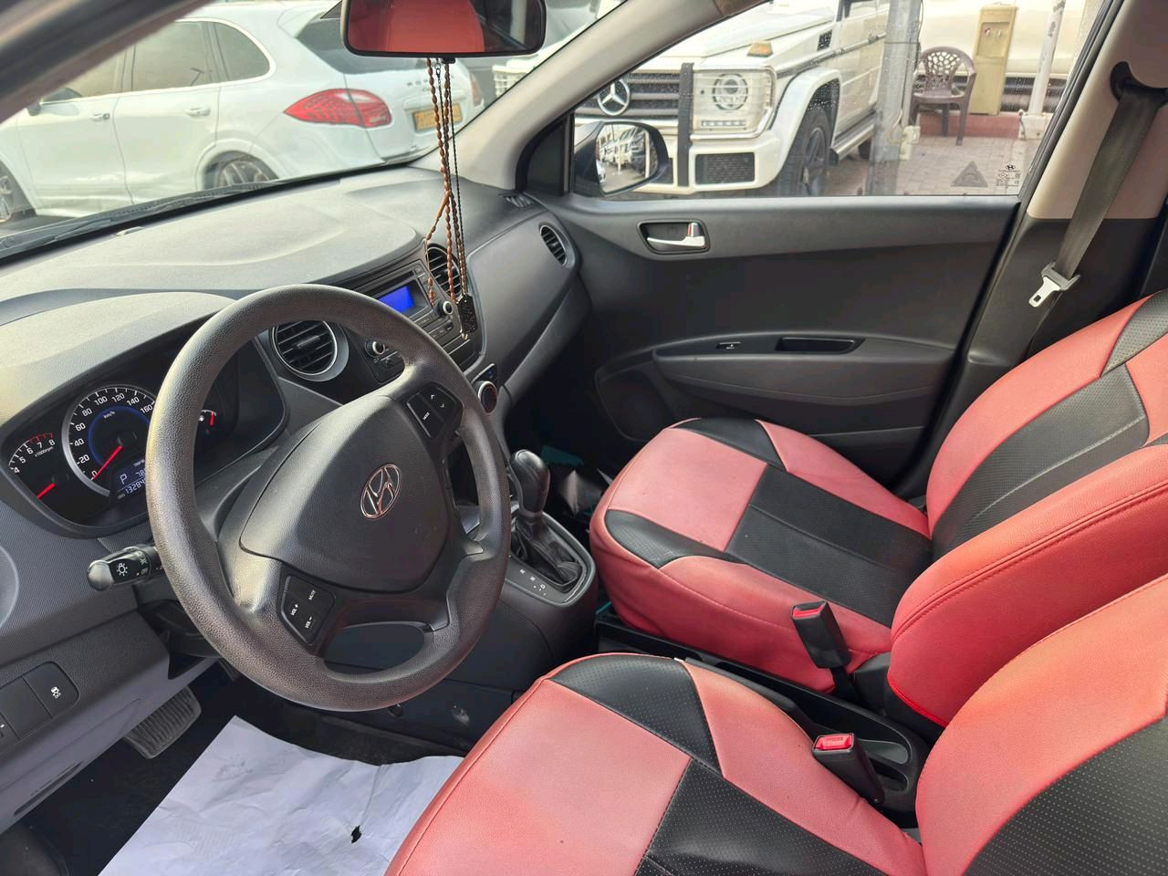 Hyundai Grandyer - Image 8