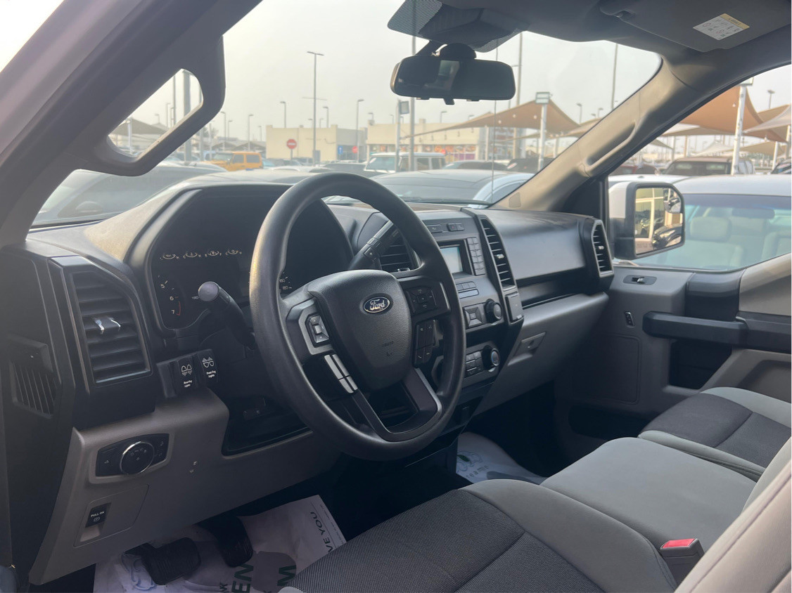 Ford F-Series Pickup - Image 8