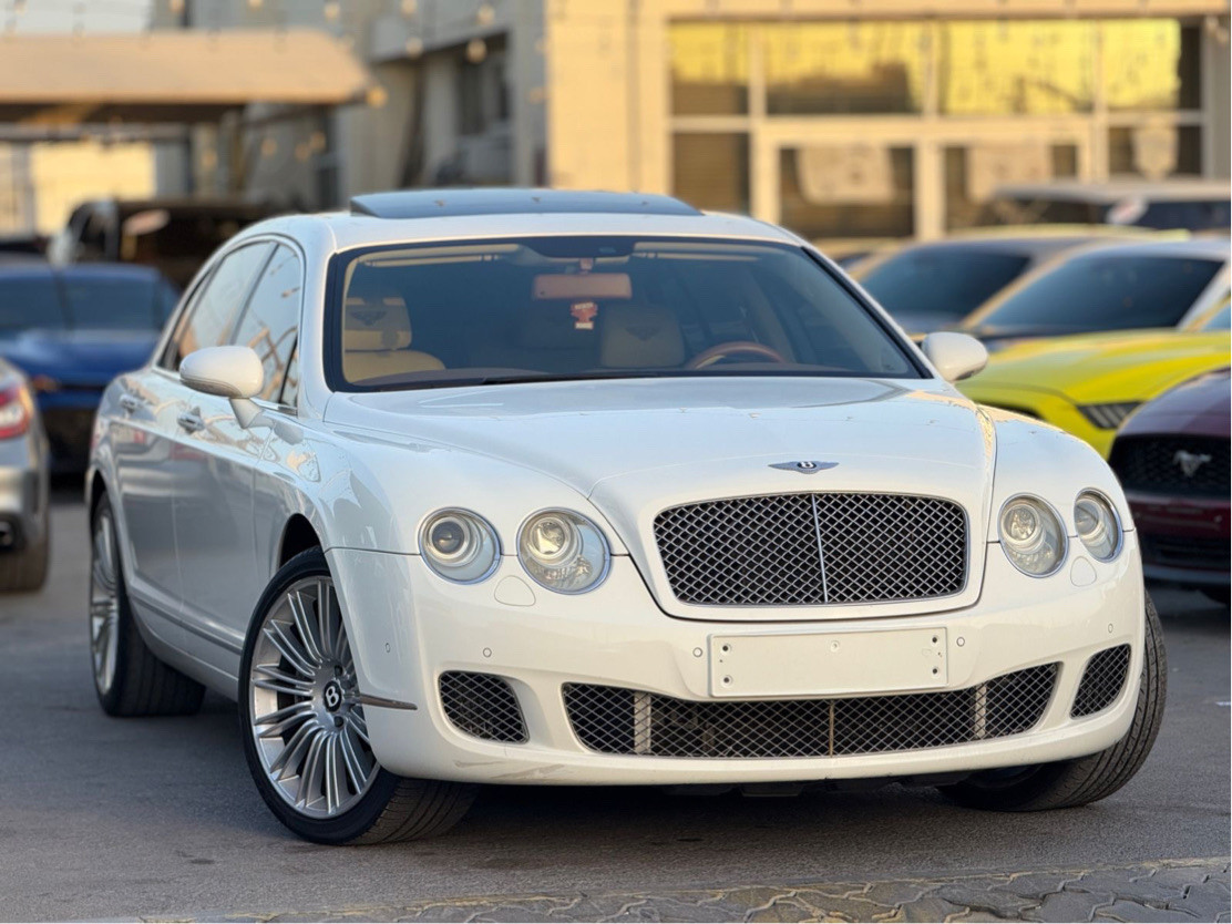 Bentley Continental Flying Spur - Image 3
