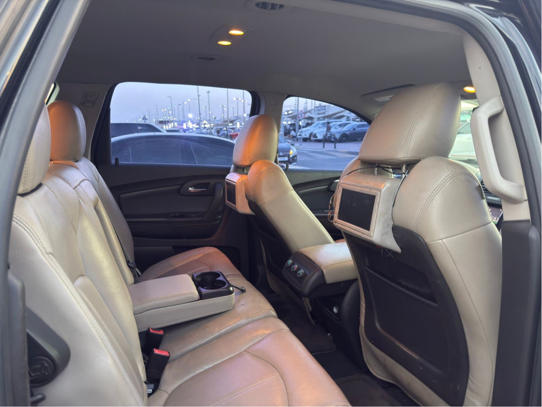 Chevrolet Traverse - Image 11