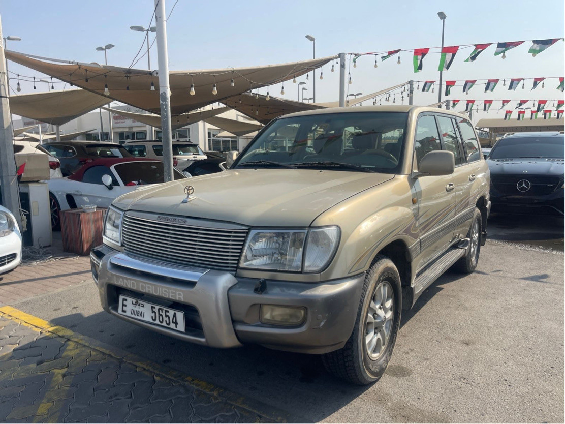 Toyota Land Cruiser - Image 4